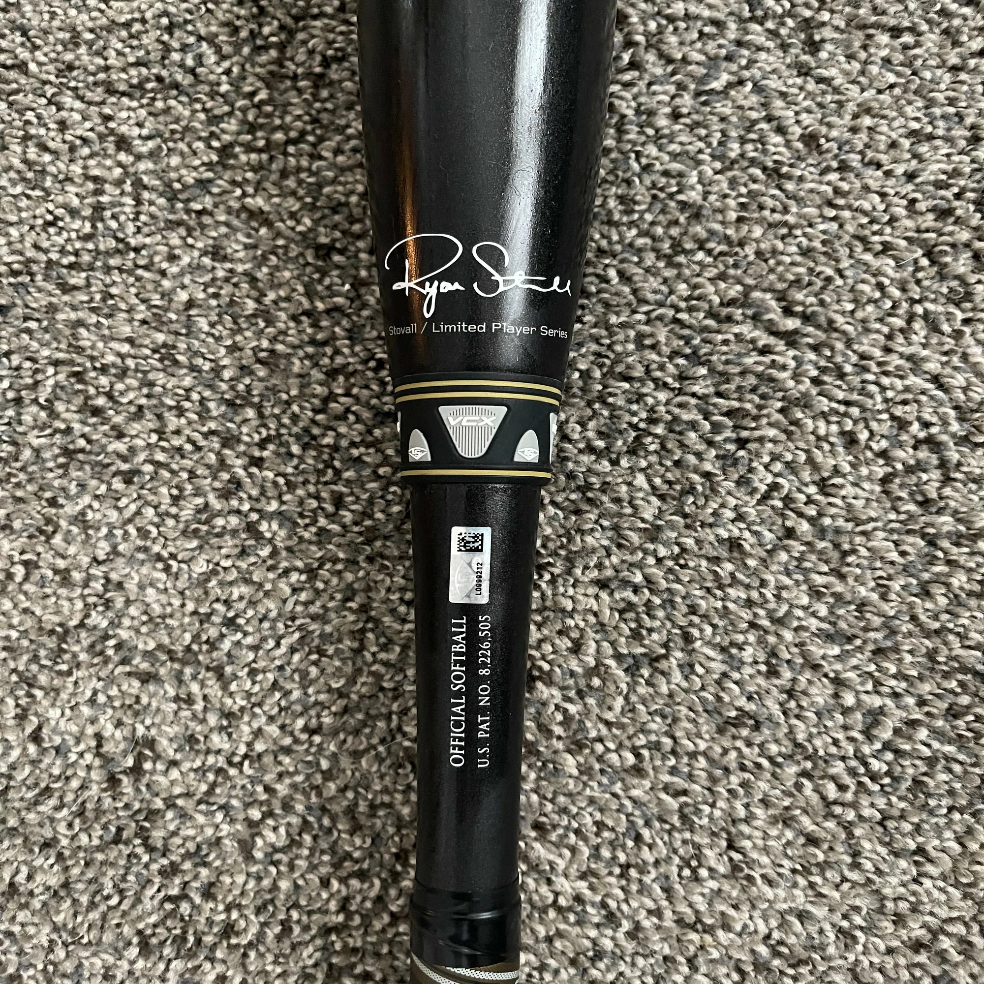 Used 2022 Louisville Slugger Composite Z4 Bat 25 Oz 34" 3 Used 2022 Louisville Slugger Composite Z4 Bat 25 Oz 34" - Image 3