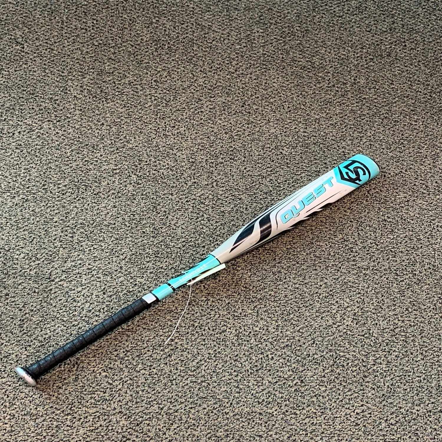 Used Louisville Slugger Quest Bat Alloy Bat -12 16OZ 28" 2 Used Louisville Slugger Quest Bat Alloy Bat -12 16OZ 28" - Image 2