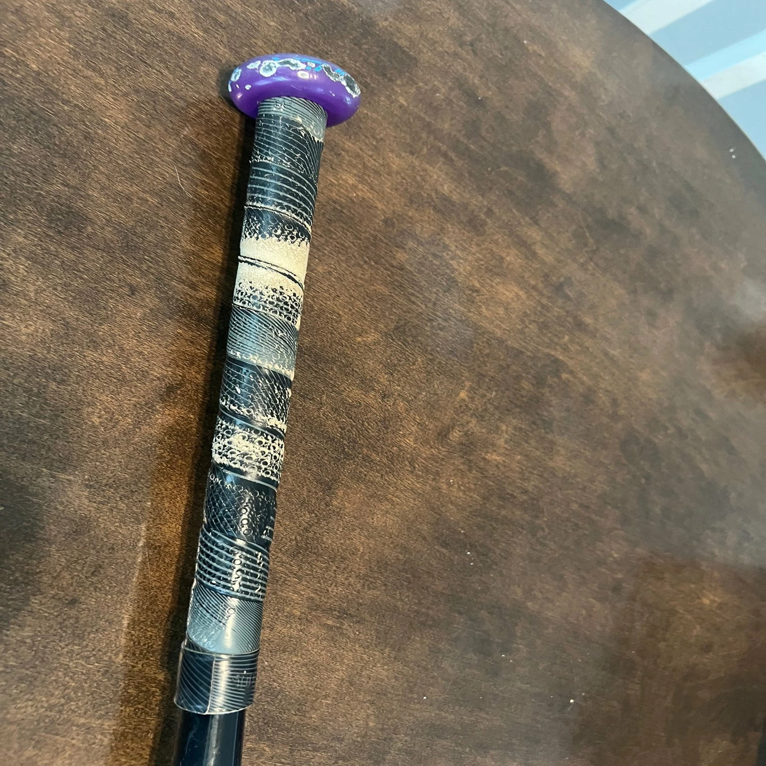 Louisville Slugger (-11) 19 Oz 30" Xeno Bat 2 Louisville Slugger (-11) 19 Oz 30" Xeno Bat - Image 2