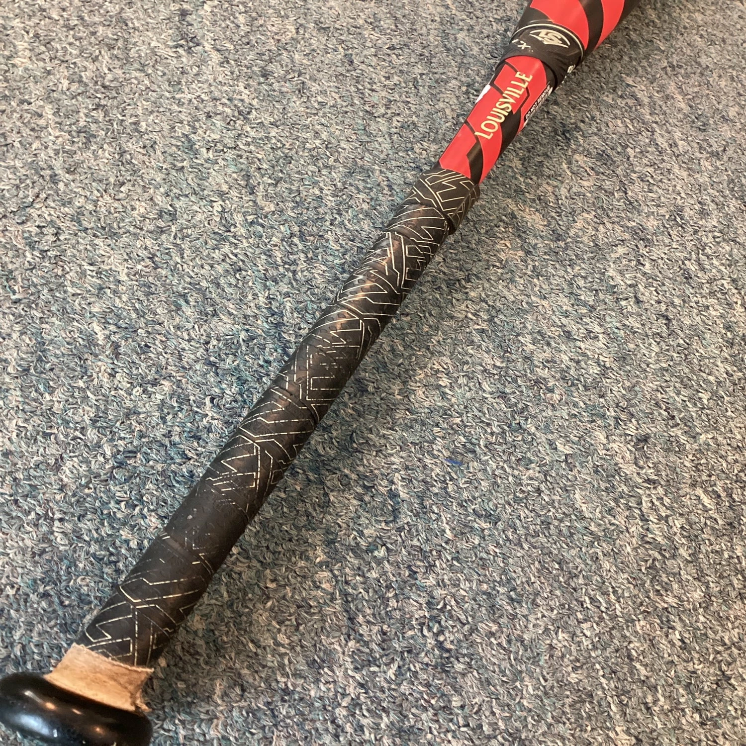 Used 2022 Louisville Slugger LXT Bat (-10) 23 Oz 33" 3 Used 2022 Louisville Slugger LXT Bat (-10) 23 Oz 33" - Image 3