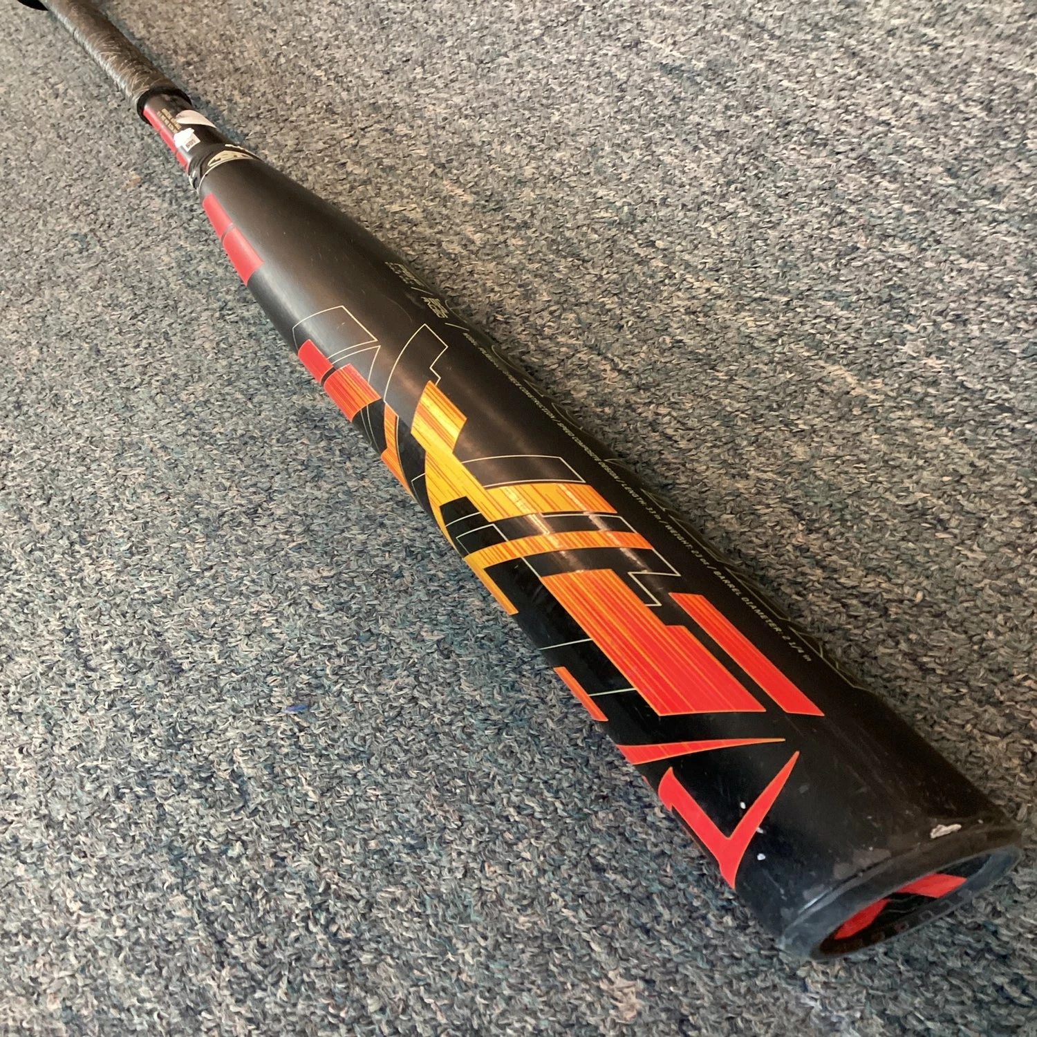 Used 2022 Louisville Slugger LXT Bat (-10) 23 Oz 33" 8 Used 2022 Louisville Slugger LXT Bat (-10) 23 Oz 33" - Image 8