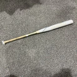 Used 2019 Louisville Slugger LXT Composite Bat -10 22OZ 32"